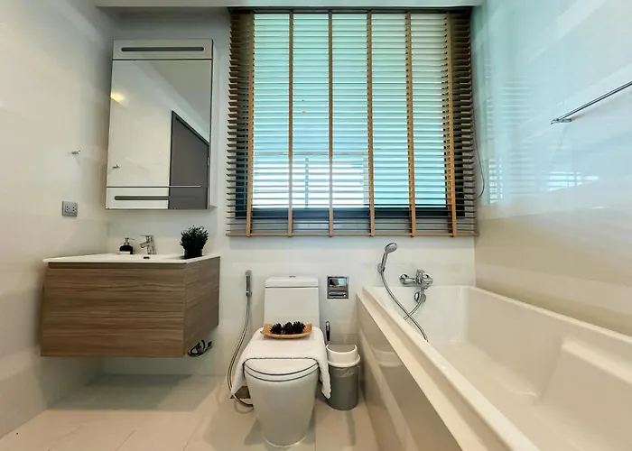 Expansive Loft 2br - Ultra Fast Wifi - Bts Thonglor * Bangkok