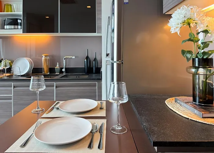 Expansive Loft 2br - Ultra Fast Wifi - Bts Thonglor Bangkok
